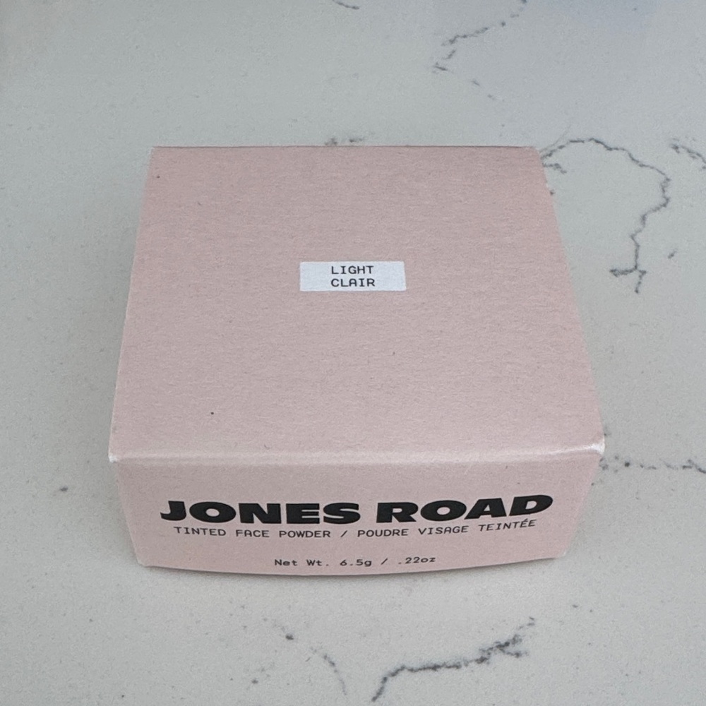 Jones Road Tinted Face Powder - Light Clair